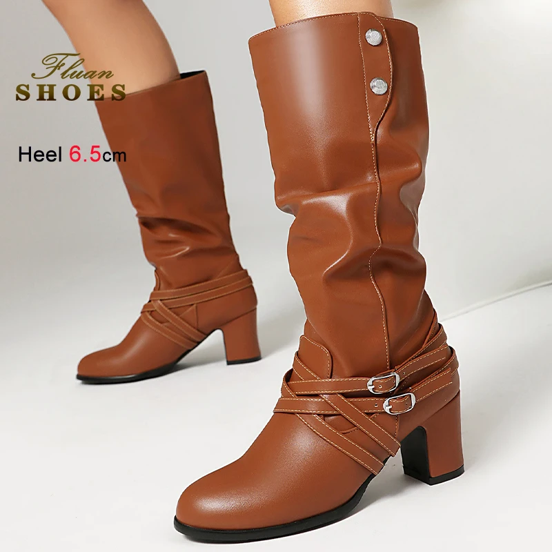 Autumn Winter Brown Rivets Women's Knee High Boots Round Toe Thick Soled Heels 6.5cm Belt Clasps Lady Stacked Boots Plus Size 43
Autumn Winter Brown Rivets Women's Knee High Boots Round Toe Thick Soled Heels 6.5cm Belt Clasps Lady Stacked Boots Plus Size 43