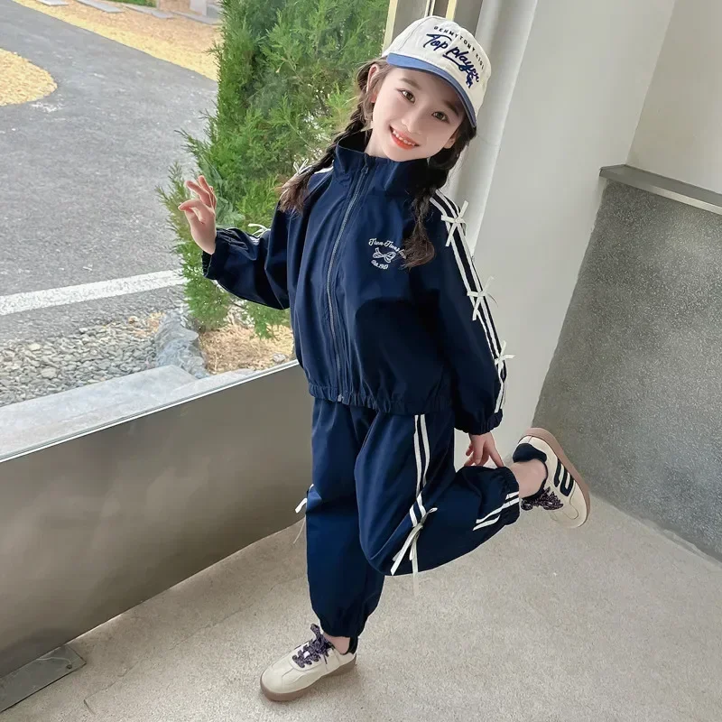 Autumn Girls' Casual Fashion Bow Pulling Set Small and Medium Children's Personalized Jogging Clothing 2T-9T New Children's Set
Autumn Girls' Casual Fashion Bow Pulling Set Small and Medium Children's Personalized Jogging Clothing 2T-9T New Children's Set