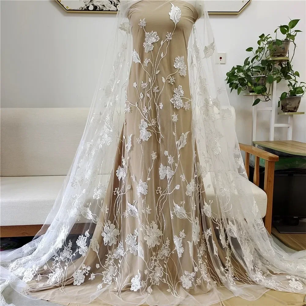 European and American Heavy Industry Sequin Embroidery Flower Mesh Lace Fabric Wedding Evening Dress DIY Designer Fabric
European and American Heavy Industry Sequin Embroidery Flower Mesh Lace Fabric Wedding Evening Dress DIY Designer Fabric