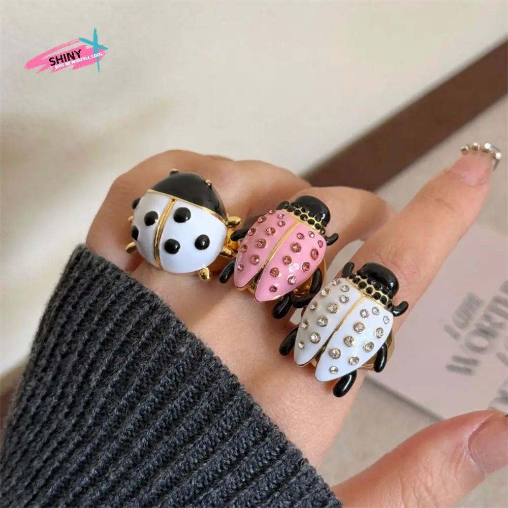 Geometric Insect Drip Oil Ring Jewelry Accessories Korean Style Painting Ring Butterfly Minority Design Chunky Enamel Ring
Geometric Insect Drip Oil Ring Jewelry Accessories Korean Style Painting Ring Butterfly Minority Design Chunky Enamel Ring