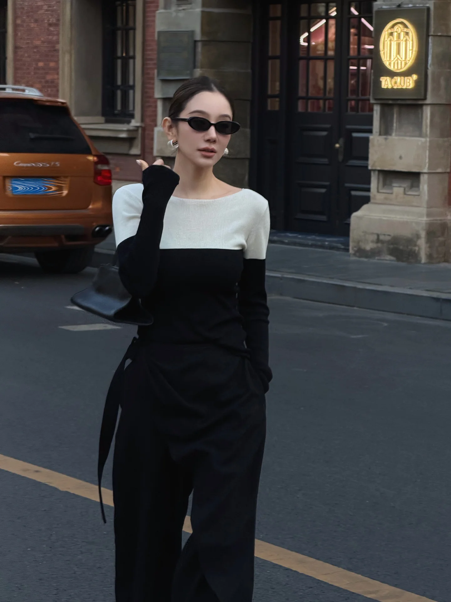 LiHuiEr Sydney Street 00 Wool Knitted Sweater Women Winter Casual Loose Fit Color Blo Knitwear Warm Long Sve Crew Ne
LiHuiEr Sydney Street 00 Wool Knitted Sweater Women Winter Casual Loose Fit Color Blo Knitwear Warm Long Sve Crew Ne