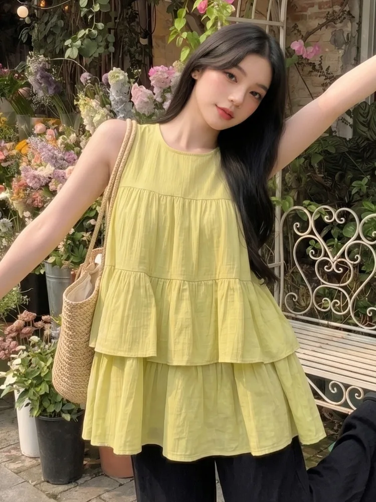 Sweet Gentle Wind Style Sleeveless Women's Vest Summer New Layering Sense Inner Shirt Top Floral Lace Hemline Versatile Elegant
Sweet Gentle Wind Style Sleeveless Women's Vest Summer New Layering Sense Inner Shirt Top Floral Lace Hemline Versatile Elegant