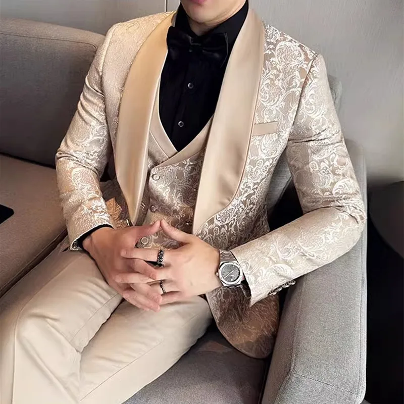 Black Men Embroidered Suit 3 Piece, Jacquard Fabric Dress Jacket and Vest with Trousers, Branded Clothing
Black Men Embroidered Suit 3 Piece, Jacquard Fabric Dress Jacket and Vest with Trousers, Branded Clothing