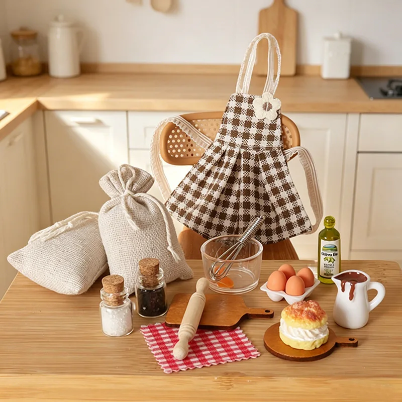 1:12/OB11/BJD Dollhouse Baking Set with Apron,Mini Kitchen Food&Tools,Simulation Pastry Kit,Dollhouse Scene Accessory for Dolls
1:12/OB11/BJD Dollhouse Baking Set with Apron,Mini Kitchen Food&Tools,Simulation Pastry Kit,Dollhouse Scene Accessory for Dolls