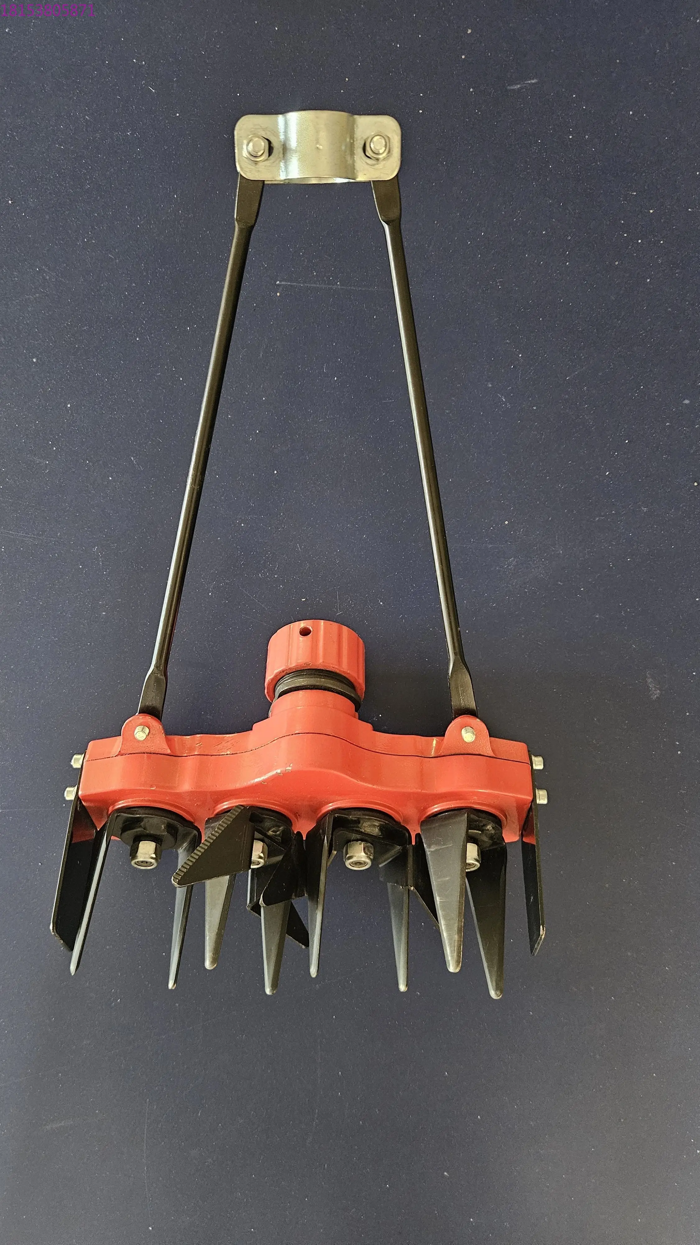 Lawn mower accessories Universal lawn hoe rake blade Manganese steel is not afraid of stone hoe root
Lawn mower accessories Universal lawn hoe rake blade Manganese steel is not afraid of stone hoe root