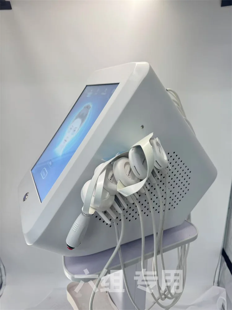 EMS RF Face Lifting Beauty Equipment Anti-Aging Device Microcurrent Wrinkle Removal Machine for Skin Tightening And Firming
EMS RF Face Lifting Beauty Equipment Anti-Aging Device Microcurrent Wrinkle Removal Machine for Skin Tightening And Firming
