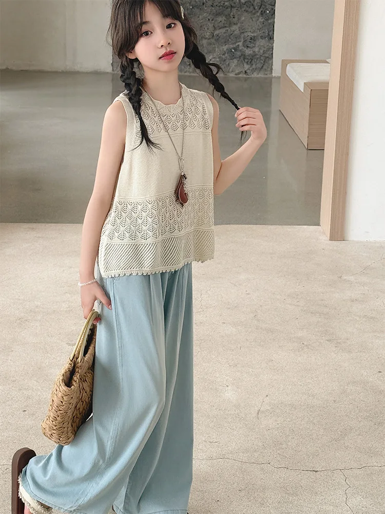 Girls Summer Svel Ice Silk Wide Leg Pants Two Piece Set School orm Faionable round Ne Pullover Long Pants
Girls Summer Svel Ice Silk Wide Leg Pants Two Piece Set School orm Faionable round Ne Pullover Long Pants
