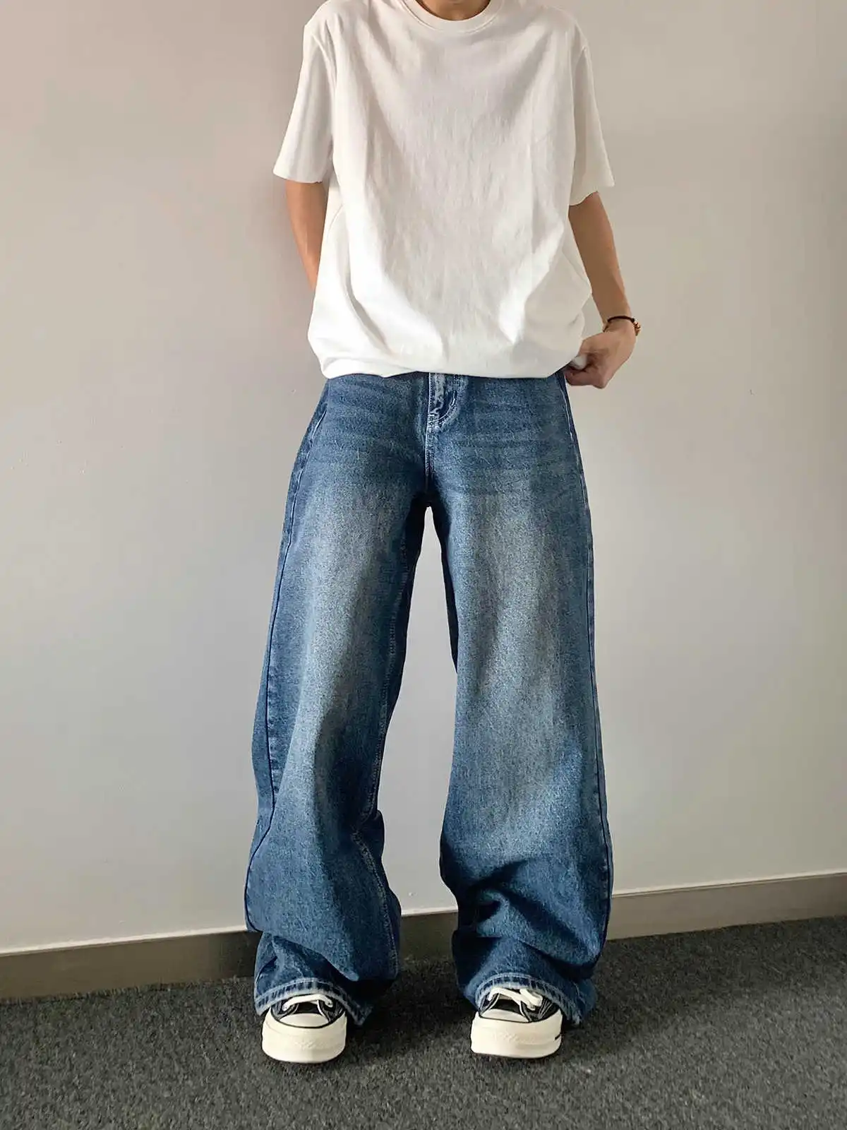Women Blue Baggy Y2k Cargo Jeans Japanese 2000s Style Oversize Jean Pants Vintage Harajuku Boyfriend Denim Trousers Autumn 2025
Women Blue Baggy Y2k Cargo Jeans Japanese 2000s Style Oversize Jean Pants Vintage Harajuku Boyfriend Denim Trousers Autumn 2025