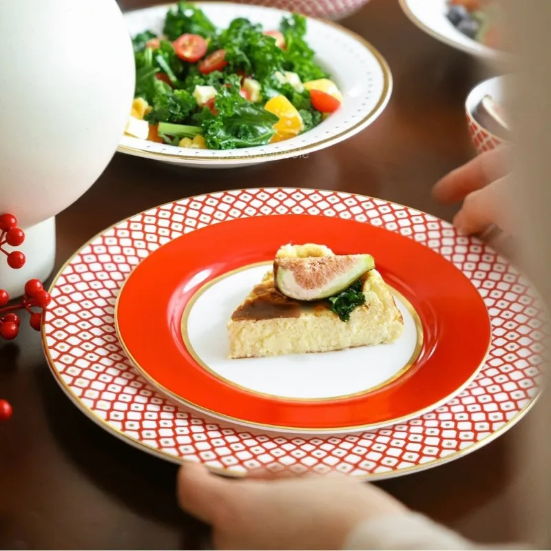 Imperial Russian Style Red Star Bone China Dinner Set Porcelain Plate Bowl Dish Kitchen Tableware Luxury Housewarming Gift Box
Imperial Russian Style Red Star Bone China Dinner Set Porcelain Plate Bowl Dish Kitchen Tableware Luxury Housewarming Gift Box