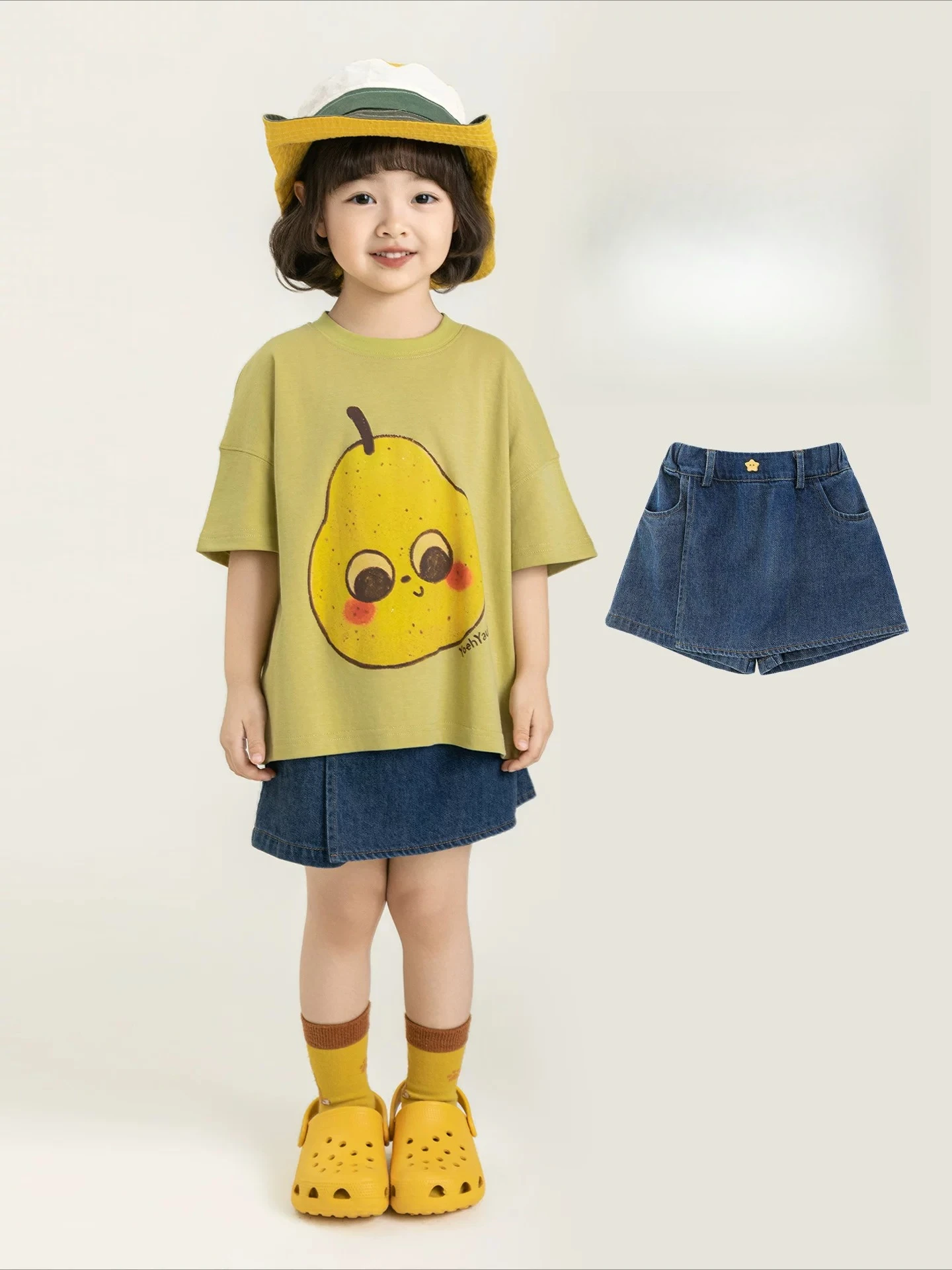 Kids Girls Summer New Stylish Denim Shorts Soft Breathable High Waist Leg Lengthening Slim Versatile Daily Short Pants
Kids Girls Summer New Stylish Denim Shorts Soft Breathable High Waist Leg Lengthening Slim Versatile Daily Short Pants