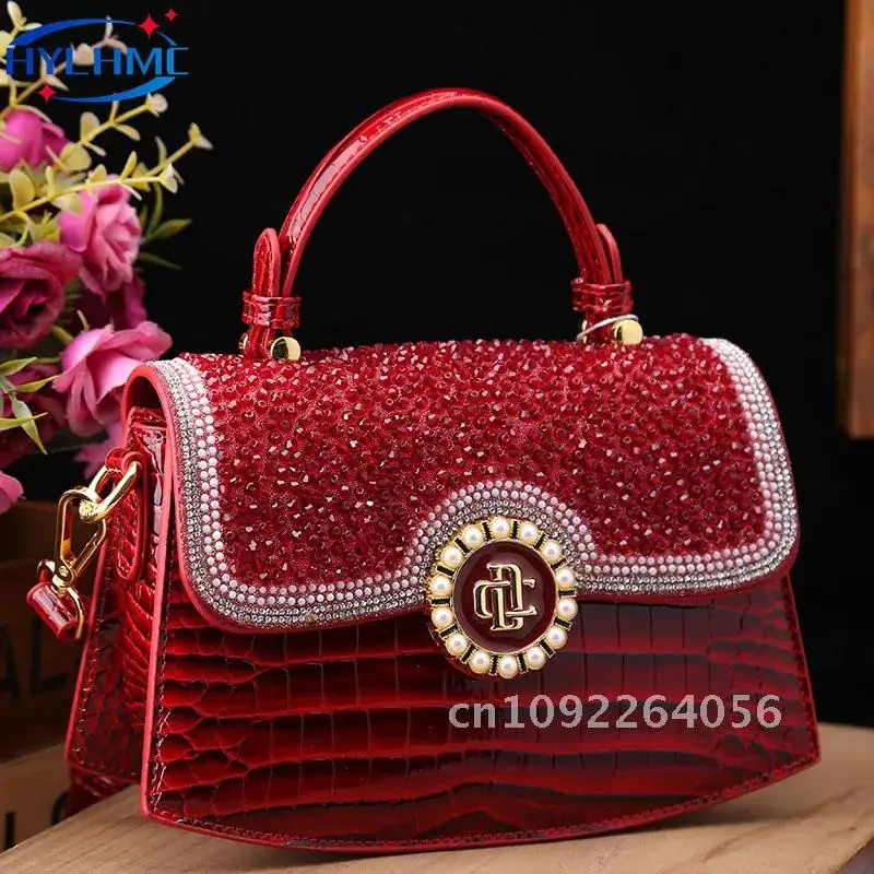 Fashion Diamonds Women Handbags 2023 Red Genuine Leather Bags Lady Pattern Bag Portable Shoulder Tote Messenger
Fashion Diamonds Women Handbags 2023 Red Genuine Leather Bags Lady Pattern Bag Portable Shoulder Tote Messenger