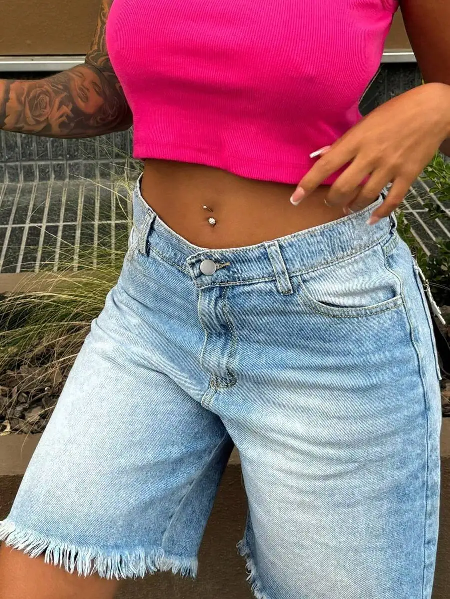 Womens Light Wash Denim Bermuda Shorts With Fringe Trim Zipper Fly Straight Leg Casual Summer
Womens Light Wash Denim Bermuda Shorts With Fringe Trim Zipper Fly Straight Leg Casual Summer