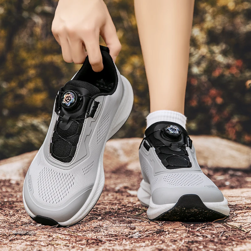 Men's Outdoor Running Shoes Shock Absorption Breathable Mesh Low-Top Large Size Sporty Competitive Footwear
Men's Outdoor Running Shoes Shock Absorption Breathable Mesh Low-Top Large Size Sporty Competitive Footwear