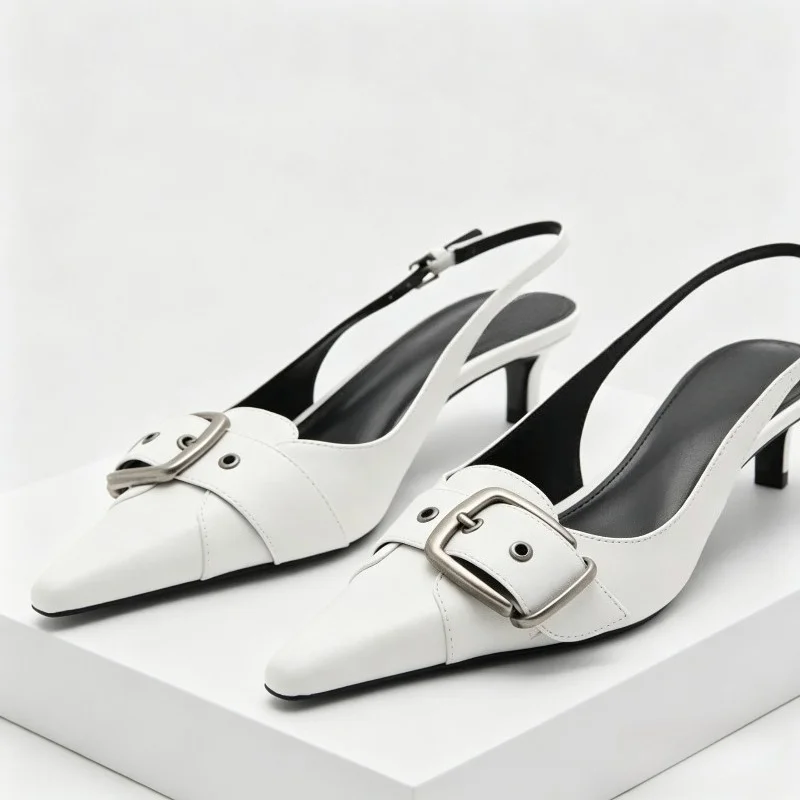 Luxury Metal Buckle Decorated Leather Women Pumps Sexy Pointed Toe 5.5CM High Heels for Women Street Style Slingback Women Shoes
Luxury Metal Buckle Decorated Leather Women Pumps Sexy Pointed Toe 5.5CM High Heels for Women Street Style Slingback Women Shoes