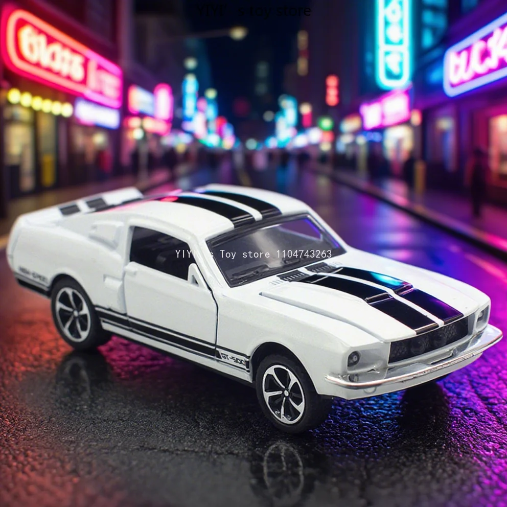 1: 32 Ford Mustang Vintage Car Alloy Car Model Sound and Light Car Toy Children's Gift 25
1: 32 Ford Mustang Vintage Car Alloy Car Model Sound and Light Car Toy Children's Gift 25