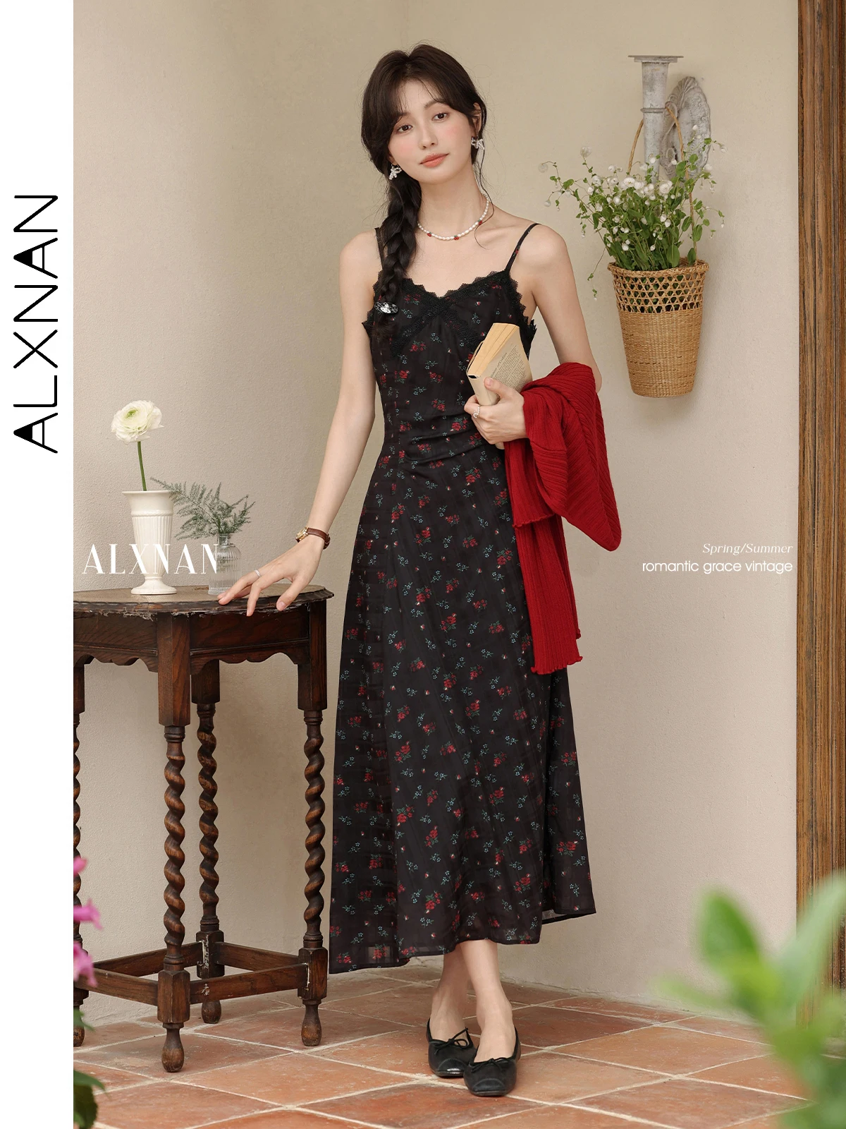 ALXNAN Black Suspender Dress for Women 2025 Summer Floral Design Elegant Holiday Long Dresses A-line Waist Female Clothes L53587
ALXNAN Black Suspender Dress for Women 2025 Summer Floral Design Elegant Holiday Long Dresses A-line Waist Female Clothes L53587