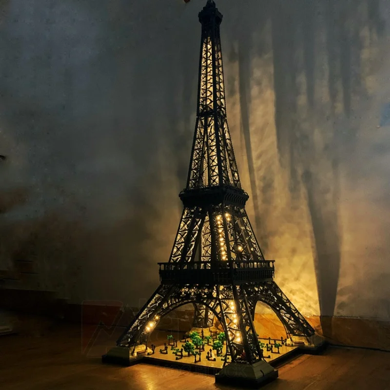 10001pcs Eiffel Tower Model Disney Kit 1.49M PARIS Architecture Building Block Brick Adult Children Toy Gifts Compatible 10307
10001pcs Eiffel Tower Model Disney Kit 1.49M PARIS Architecture Building Block Brick Adult Children Toy Gifts Compatible 10307