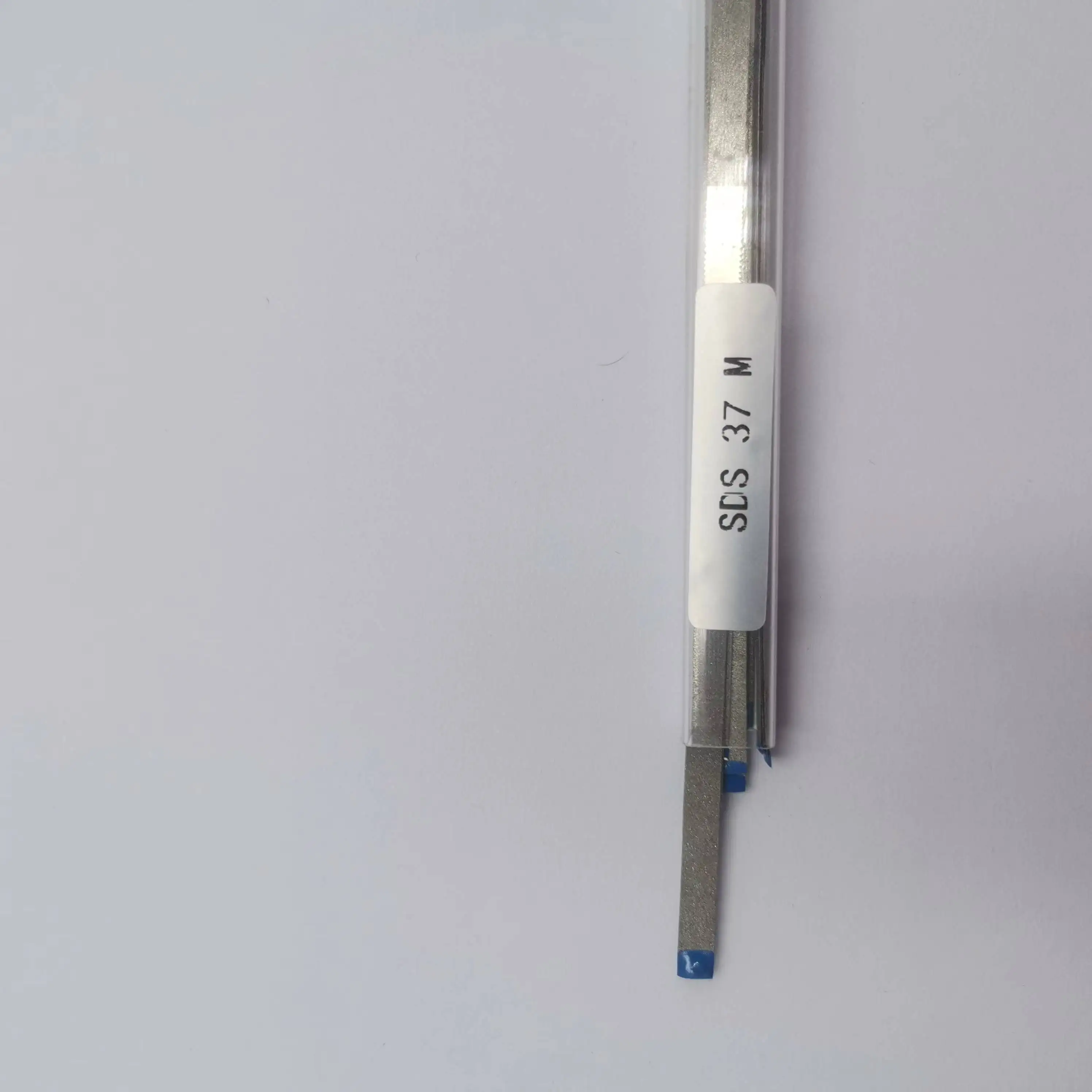 Dental Diamond Stainless Steel Polishing Stick Whitening Materials Polish Strip
Dental Diamond Stainless Steel Polishing Stick Whitening Materials Polish Strip