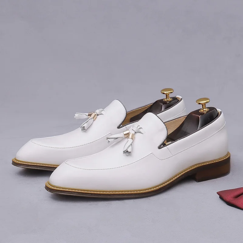 Men's Business Shoes Summer White New Style Fringed Leather Formal Slip-On Loafers Breathable Genuine Leather Upper Rubber Sole
Men's Business Shoes Summer White New Style Fringed Leather Formal Slip-On Loafers Breathable Genuine Leather Upper Rubber Sole