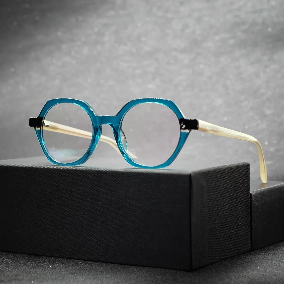 Vintage round glasses frames for men and women acetate optical glasses frames Luxury brand makes prescription glasses
Vintage round glasses frames for men and women acetate optical glasses frames Luxury brand makes prescription glasses
