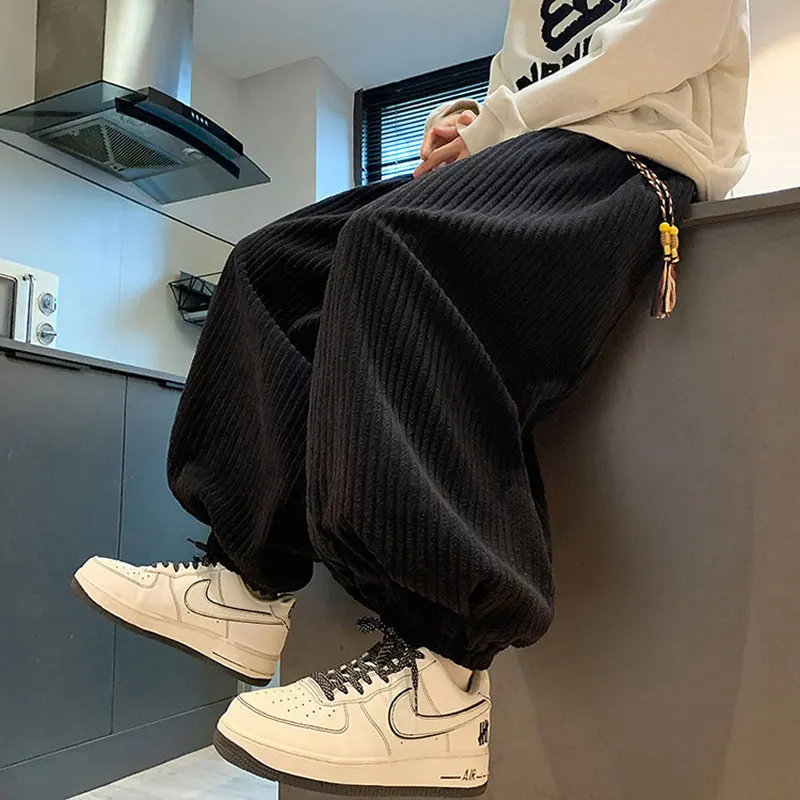 New Chinese Sle Thiened Corduroy Men's Pants Autumn Winter New Sle Fce Lined Loose Fit Lantern Leggings
New Chinese Sle Thiened Corduroy Men's Pants Autumn Winter New Sle Fce Lined Loose Fit Lantern Leggings