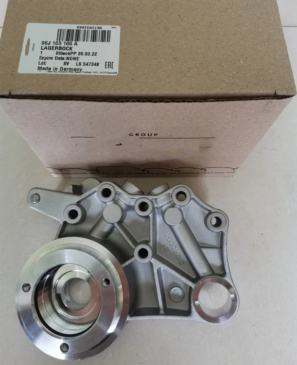 Genuine Camshaft Bridge Bracket For AUDI A4 A5 Q5 Seat SKoda Octavia VW Jetta Golf GTI Tiguan Passat CC 06J103166A 06H103144J
Genuine Camshaft Bridge Bracket For AUDI A4 A5 Q5 Seat SKoda Octavia VW Jetta Golf GTI Tiguan Passat CC 06J103166A 06H103144J
