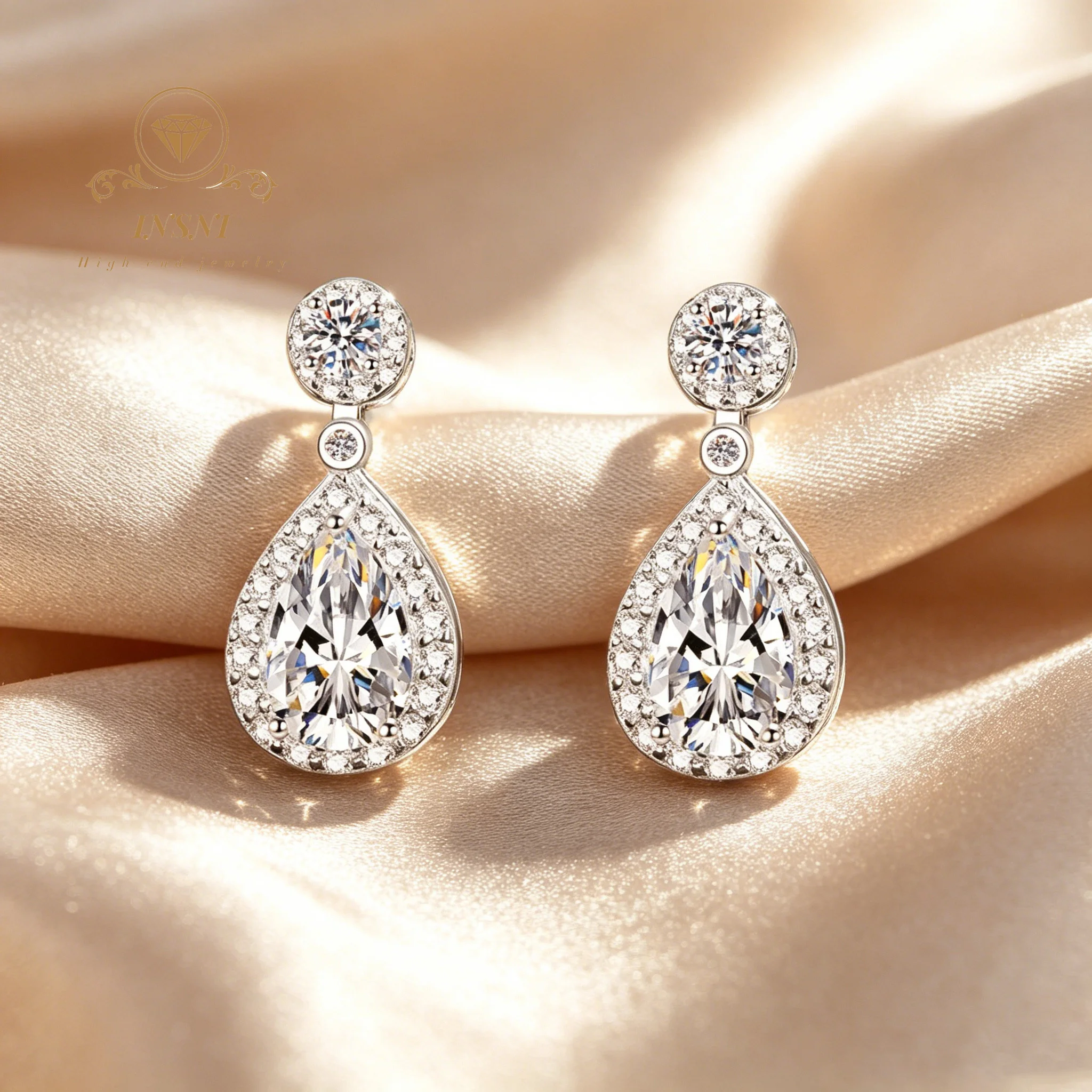 S925 Sterling Silver Moissanite Stud Earrings Women's Water Drop Earrings Exquisite Gorgeous Shiny Simple Earrings Gift jewelry
S925 Sterling Silver Moissanite Stud Earrings Women's Water Drop Earrings Exquisite Gorgeous Shiny Simple Earrings Gift jewelry