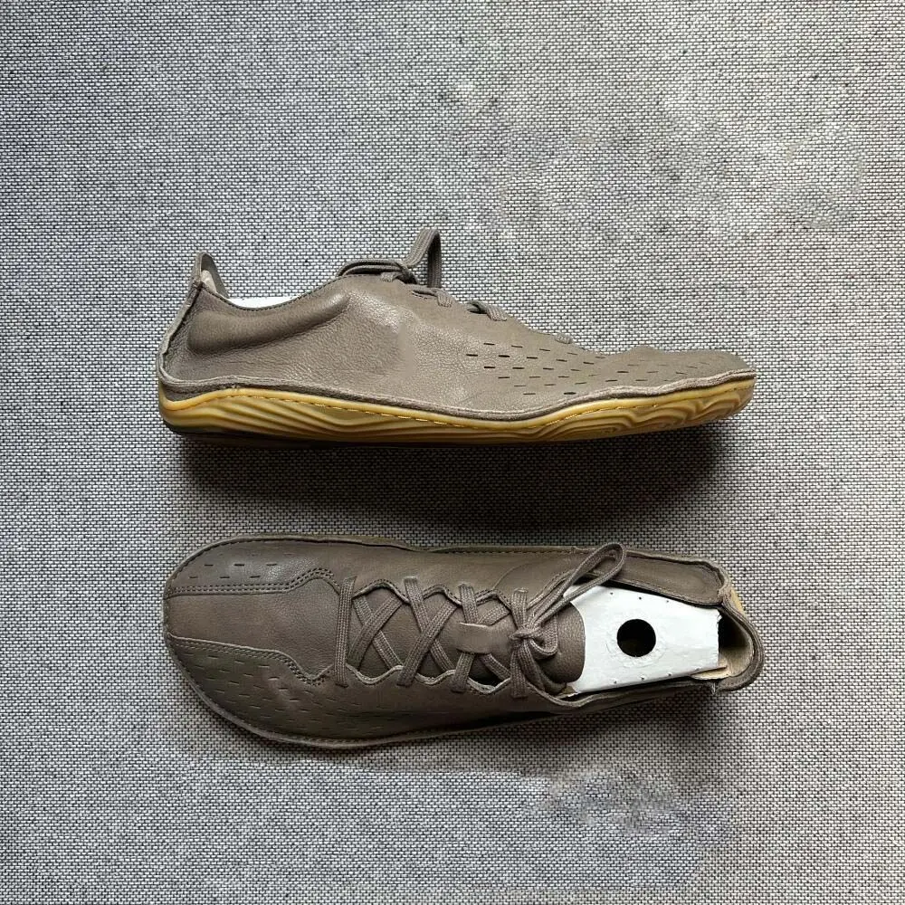 Men's and Women's Weightlifting Training Shoes for Squats and Deadlifts Comfortable and Versatile Unisex Weightlifting Shoes
Men's and Women's Weightlifting Training Shoes for Squats and Deadlifts Comfortable and Versatile Unisex Weightlifting Shoes