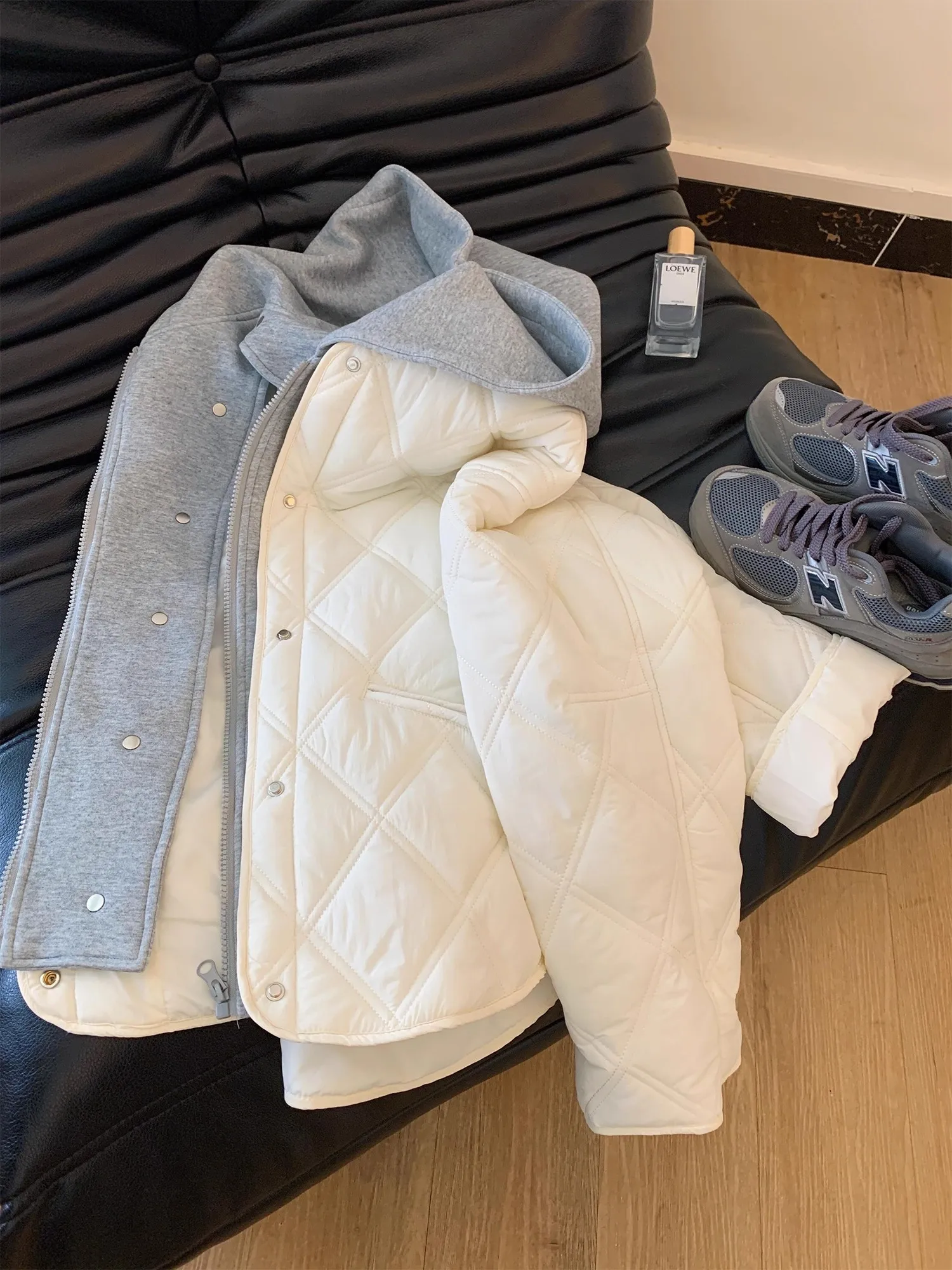 Women's Thiened Cotton Jaet Hooded Coat Warm Sli Contrast Color Design Winter Outerwear Korean Sle Loose Fit Long S...
Women's Thiened Cotton Jaet Hooded Coat Warm Sli Contrast Color Design Winter Outerwear Korean Sle Loose Fit Long S...