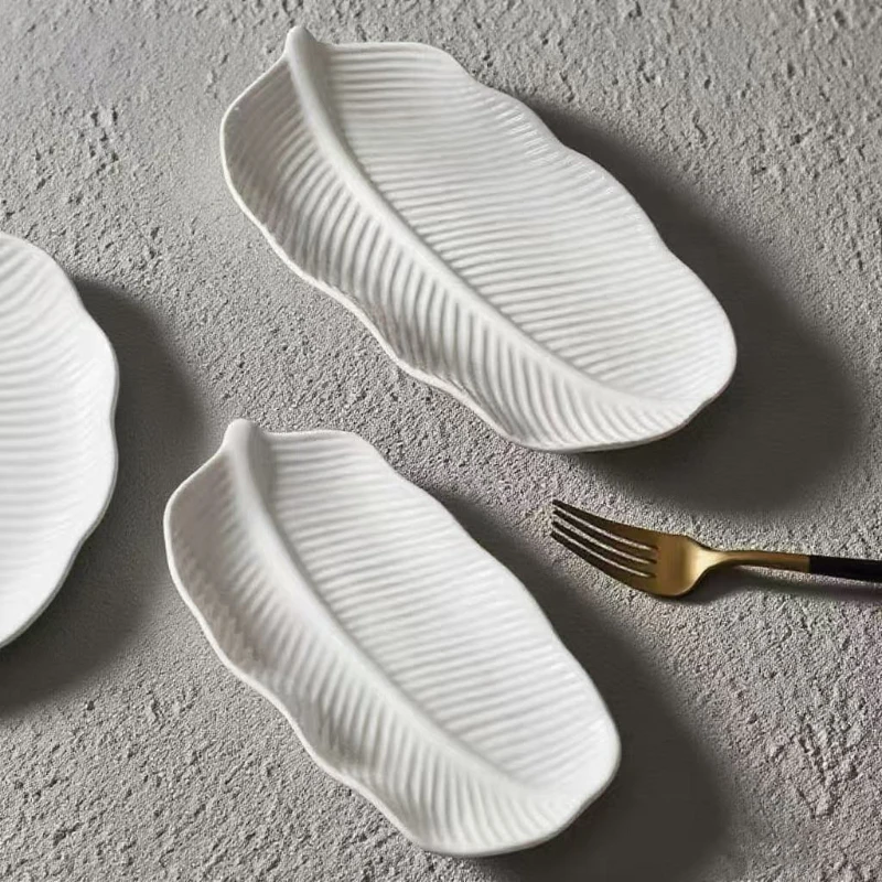 LH ceramic banana leaf fish plate sushi dim sum plate cake barbecue plate tableware
LH ceramic banana leaf fish plate sushi dim sum plate cake barbecue plate tableware