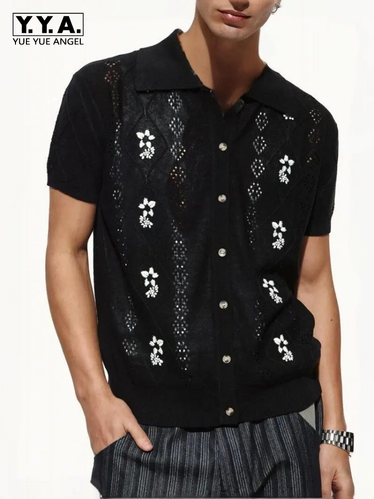 Fashion Single-Breasted Men Turn Down Collar Flowers T-Shirt Short Sleeves Solid Color Hollow-Out Embroidery Male Tank Top
Fashion Single-Breasted Men Turn Down Collar Flowers T-Shirt Short Sleeves Solid Color Hollow-Out Embroidery Male Tank Top
