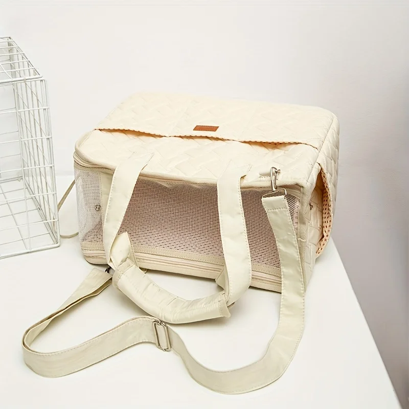 Portable Quilted Pet Handbag, Suitable for Cats and Small Dogs - Lightweight Canvas Shoulder Bag with Breathable Mesh Bag
Portable Quilted Pet Handbag, Suitable for Cats and Small Dogs - Lightweight Canvas Shoulder Bag with Breathable Mesh Bag