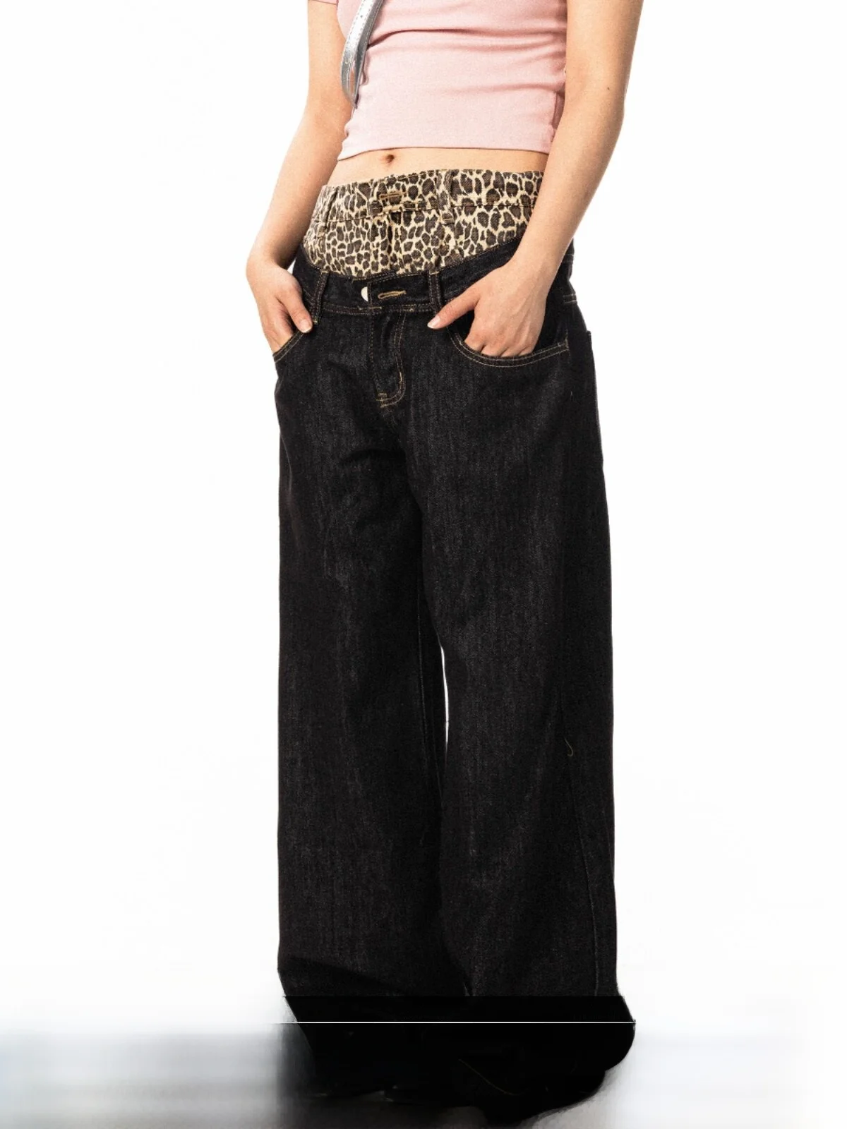 Blackbb Original American Leopard Print Patchwork Fake Two-Piece Jeans Double Waist Design Long Straight Leg Wide Leg Pants
Blackbb Original American Leopard Print Patchwork Fake Two-Piece Jeans Double Waist Design Long Straight Leg Wide Leg Pants