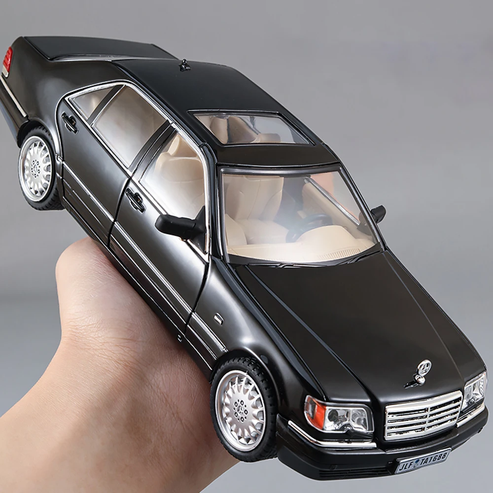 1:24 W140 320SEL M3 Модель игрушечного автомобиля из сплава, литой под давлением звук, свет, откатные миниатюрные модели транспортных средств, рождественские подарки для детей
1:24 W140 320SEL M3 Модель игрушечного автомобиля из сплава, литой под давлением звук, свет, откатные миниатюрные модели транспортных средств, рождественские подарки для детей