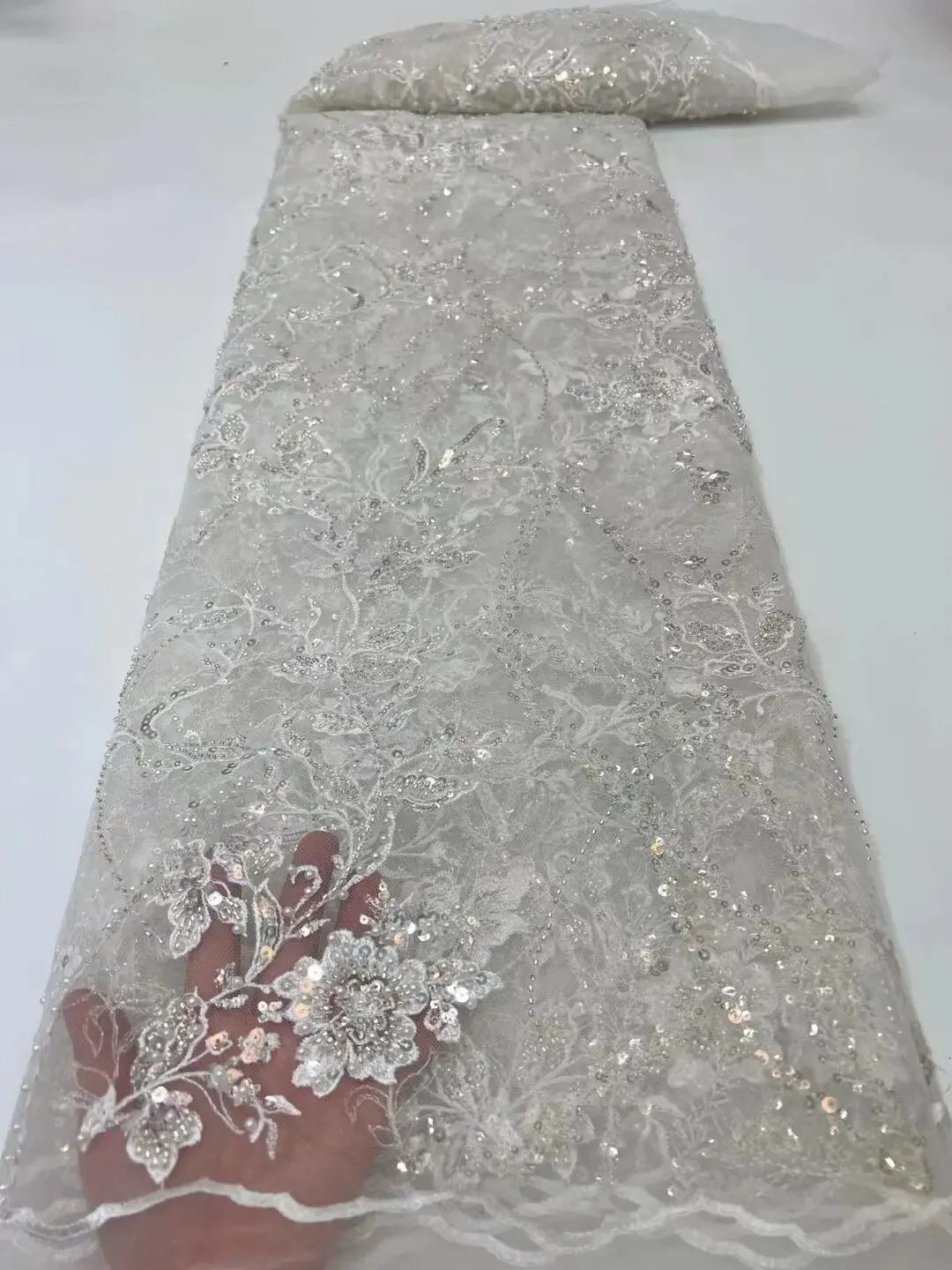 African Lace Fabric 2022 High Quality Sequins French Lace Fabric Sewing Nigerian Lace Fabrics For Wedding Dress
African Lace Fabric 2022 High Quality Sequins French Lace Fabric Sewing Nigerian Lace Fabrics For Wedding Dress