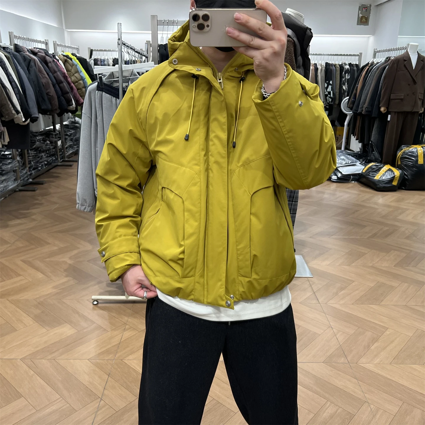 uxin Men's down Jaet Hooded Coat Warmth Commuting Outerwear American Sle Loose Fit Winter Outdoor Workwear Function Win...
uxin Men's down Jaet Hooded Coat Warmth Commuting Outerwear American Sle Loose Fit Winter Outdoor Workwear Function Win...