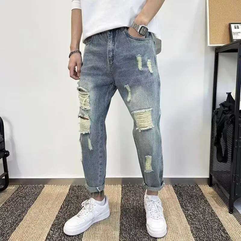 Streetwear Clothing Luxury Brand Clothes Men Summer Jeans Slim-fit Ripped Loose New Harem Beggar Youth Korean Cropped Pants
Streetwear Clothing Luxury Brand Clothes Men Summer Jeans Slim-fit Ripped Loose New Harem Beggar Youth Korean Cropped Pants