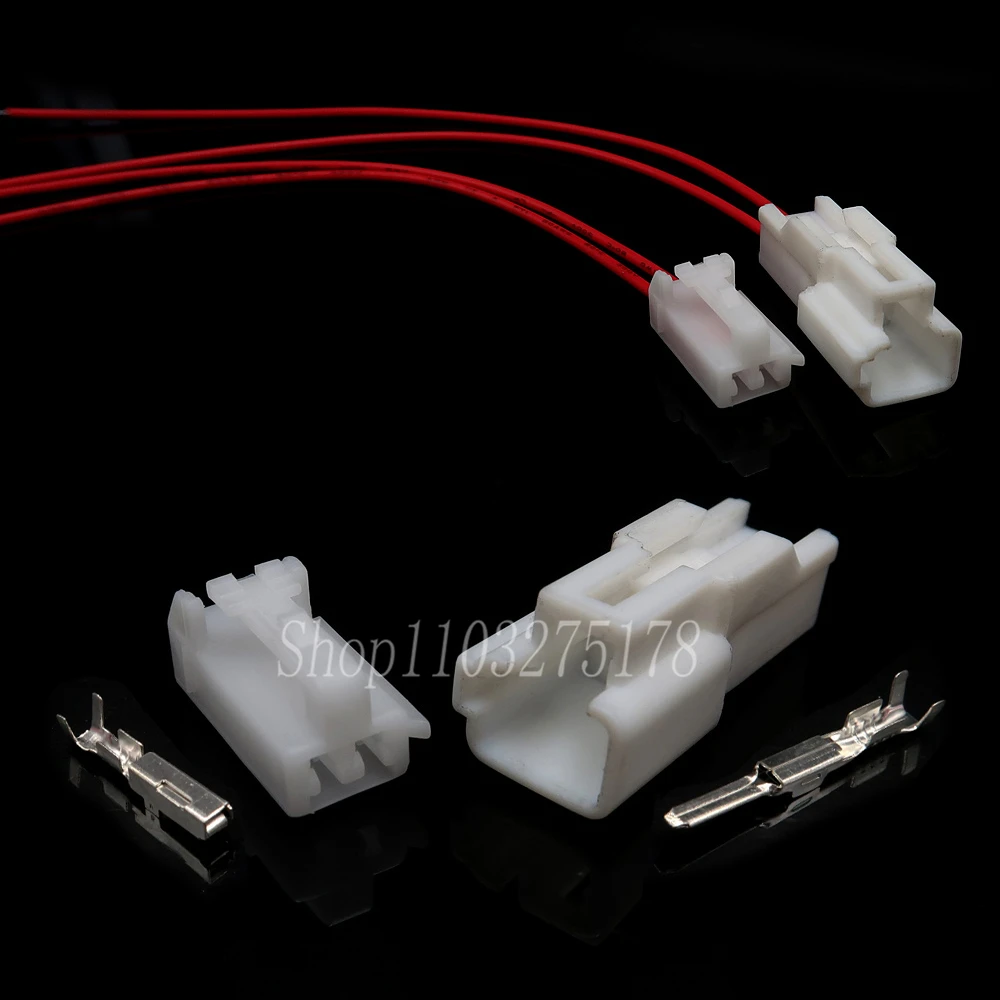 1 Set 2 Pin 6520-0550 6520-0549 7282-1028 Car Turn Signal Astern Radar Wire Socket for Toyota Auto Taillight Steering Plug
1 Set 2 Pin 6520-0550 6520-0549 7282-1028 Car Turn Signal Astern Radar Wire Socket for Toyota Auto Taillight Steering Plug