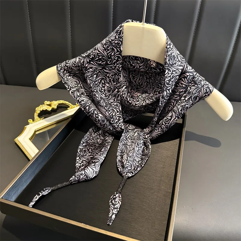 2026 Korean Style Elegant Triangle Scarf Casual Women's Fashion Versatile Small Scarf Spring Silk Scarf Neck Shawl
2026 Korean Style Elegant Triangle Scarf Casual Women's Fashion Versatile Small Scarf Spring Silk Scarf Neck Shawl