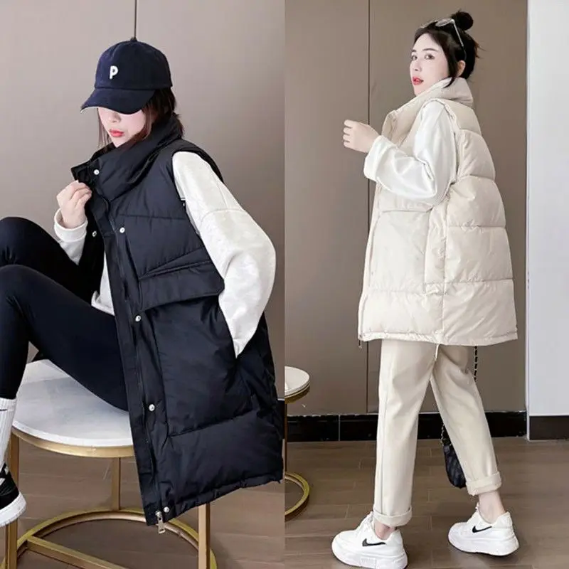 Korean Cotton Vest Women Autumn Winter Short Waistcoat Stand-Up Collar Jacket Sleeveless Pure Color Hooded Female 2024 J58
Korean Cotton Vest Women Autumn Winter Short Waistcoat Stand-Up Collar Jacket Sleeveless Pure Color Hooded Female 2024 J58