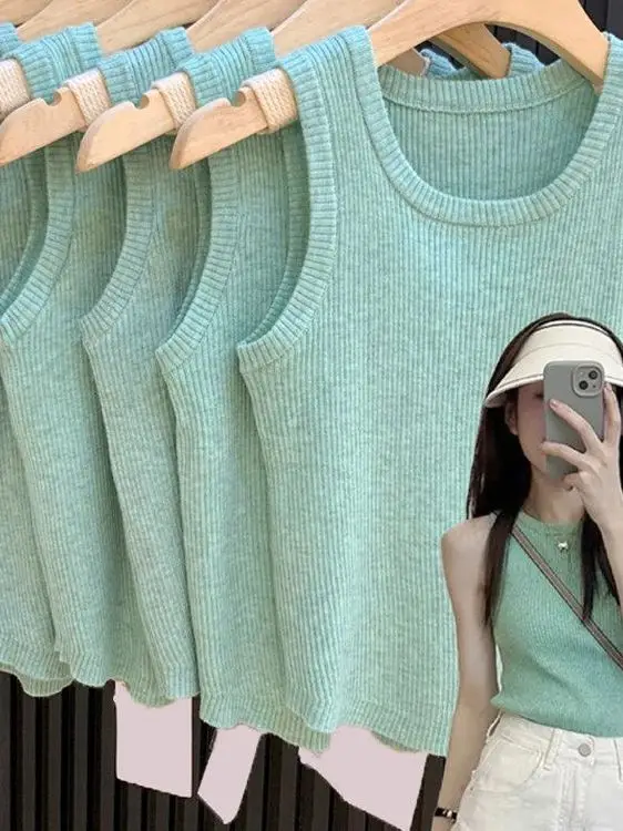 Green Knitted Crop Top Women's Summer Slim Fit Sleeveless Vest U-Neckline Korean Style Commute Fashion plus Size Inner Wear
Green Knitted Crop Top Women's Summer Slim Fit Sleeveless Vest U-Neckline Korean Style Commute Fashion plus Size Inner Wear