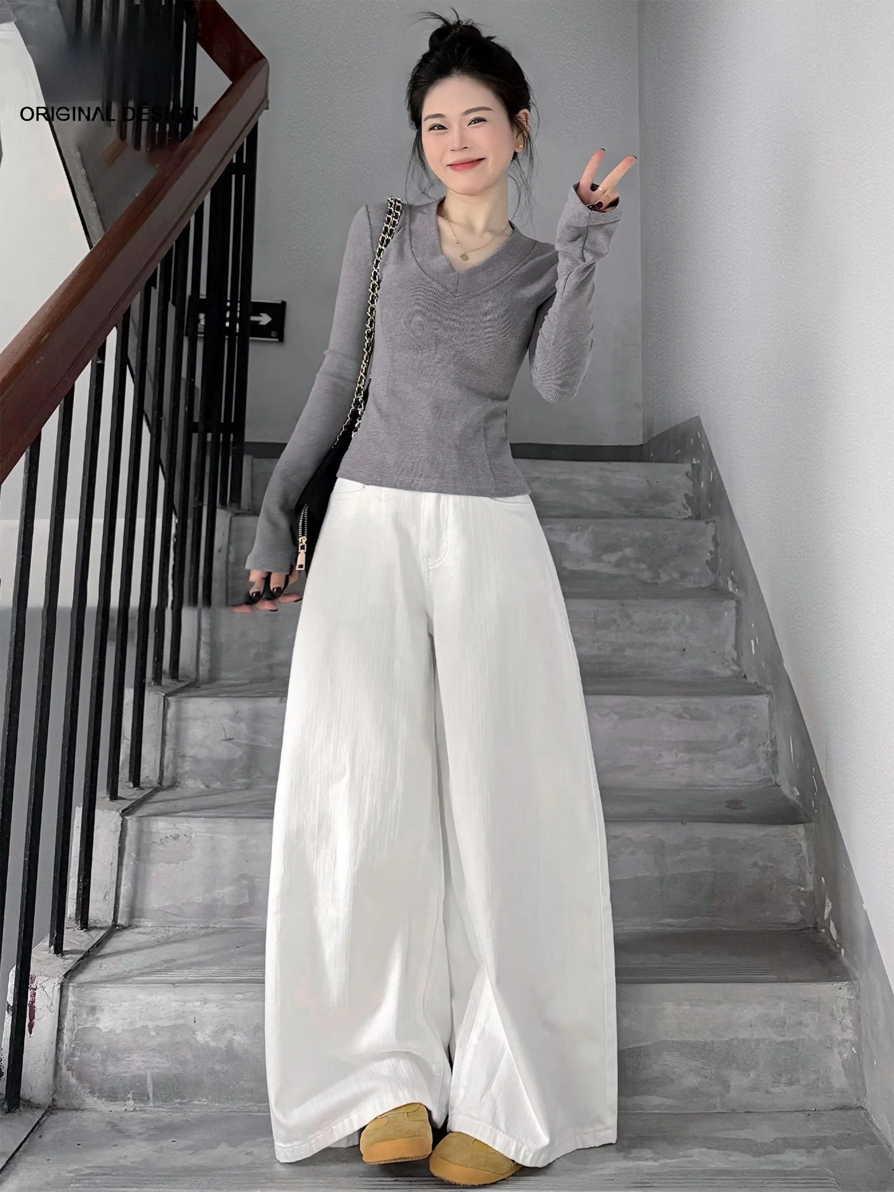 American Style High Waist Wide Leg Denim Jeans Women's Loose Drapey Bamboo Pattern Casual Straight Leg Pants Summer
American Style High Waist Wide Leg Denim Jeans Women's Loose Drapey Bamboo Pattern Casual Straight Leg Pants Summer