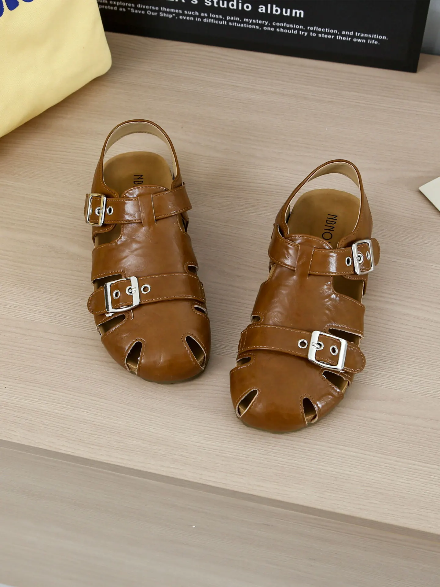 Birkent Style Flat Bottom Anti-Slip Hollow out Breathable Summer Sandals Roman Loafers for Young Women Casual Occasions
Birkent Style Flat Bottom Anti-Slip Hollow out Breathable Summer Sandals Roman Loafers for Young Women Casual Occasions