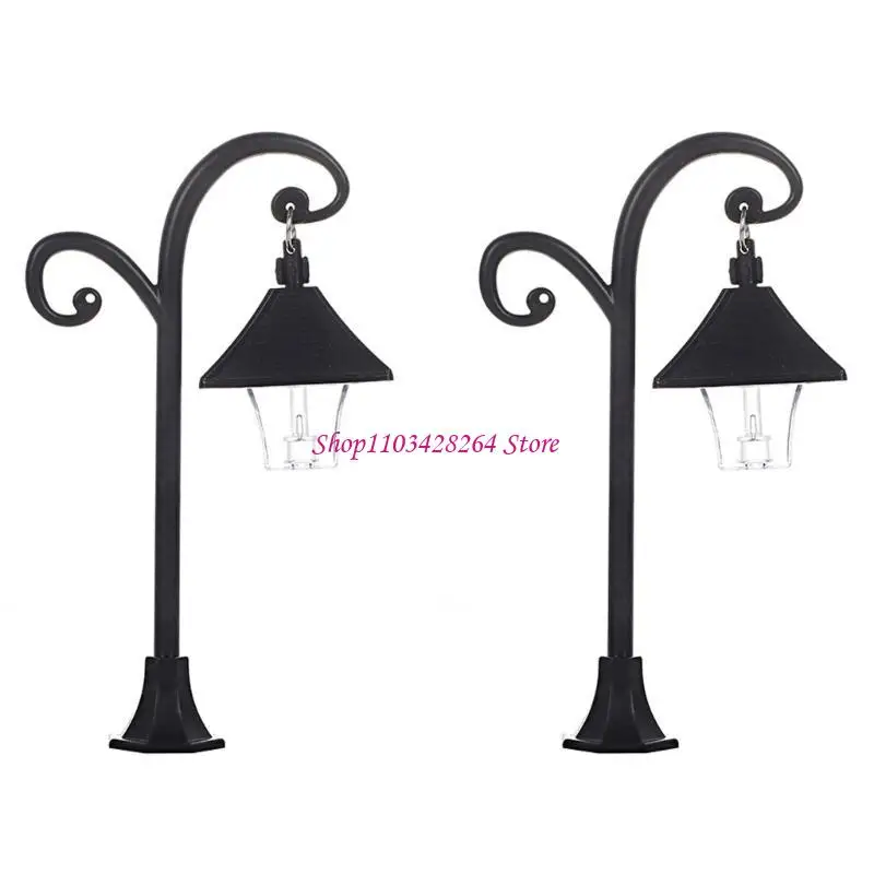 2pcs миниатюрная уличная лампа для 1/12 масштаб кукольных домов украшения и улучшения ландшафта аксессуары световые модель 
2pcs миниатюрная уличная лампа для 1/12 масштаб кукольных домов украшения и улучшения ландшафта аксессуары световые модель