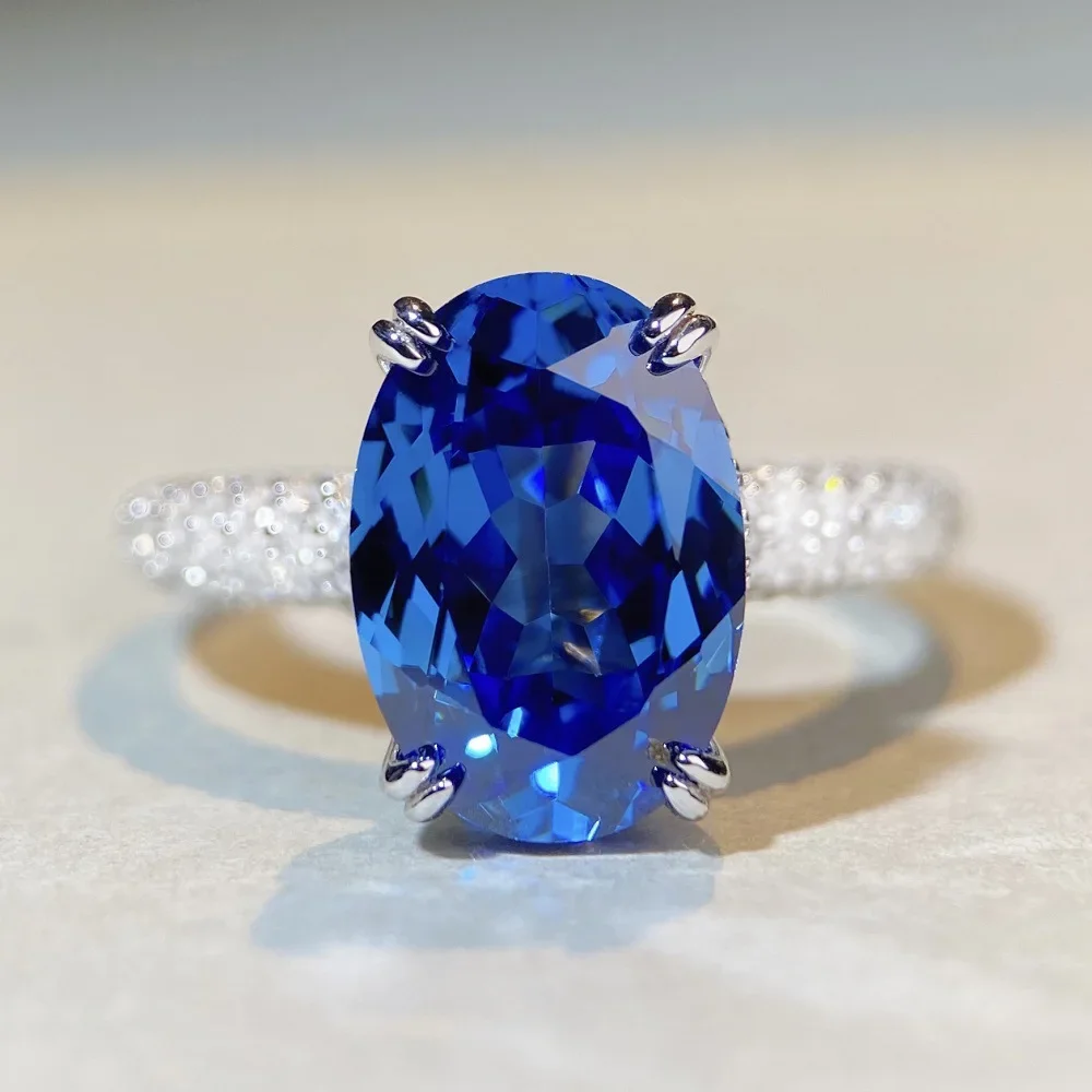 Luxury Blue Diamond Set in PT950 Solid Platinum White Gold Ring, Perfect for Women
Luxury Blue Diamond Set in PT950 Solid Platinum White Gold Ring, Perfect for Women