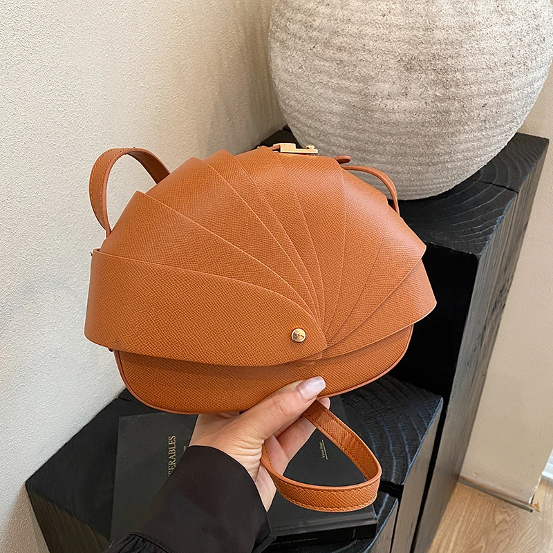 Orange Small Round Bag Women 7 Color Pu Leather Shoulder Handbag Designer Saddle Crossbody Bag Fashion Handmade Shell Bag Purse
Orange Small Round Bag Women 7 Color Pu Leather Shoulder Handbag Designer Saddle Crossbody Bag Fashion Handmade Shell Bag Purse