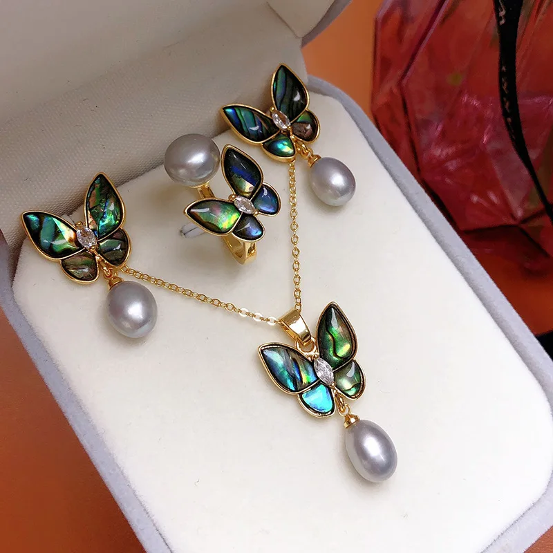 Freshwater Pearl Pendant Fashion Exquisite Ring Earrings Jewelry Three-Piece Set Accessories
Freshwater Pearl Pendant Fashion Exquisite Ring Earrings Jewelry Three-Piece Set Accessories