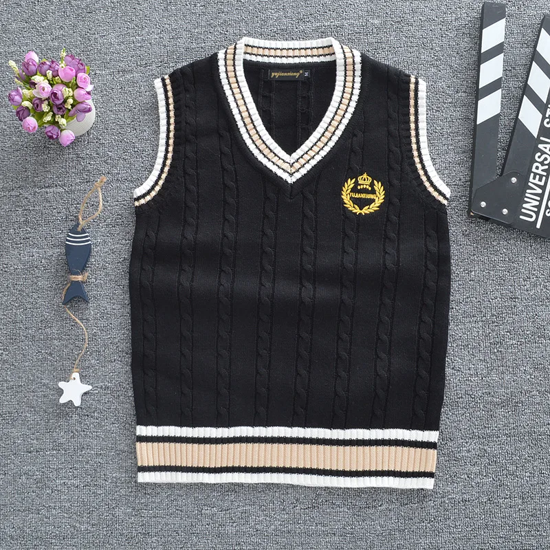 Cosplay Japanese School Uniform Sweaters Pachwork Color Korean JK Uniform Embroidered Crown V-neck Vest Student Sweatert Tank
Cosplay Japanese School Uniform Sweaters Pachwork Color Korean JK Uniform Embroidered Crown V-neck Vest Student Sweatert Tank