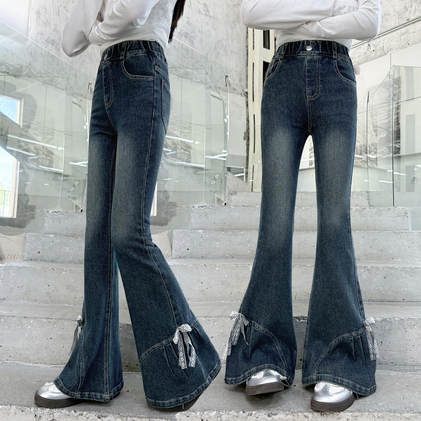 Slim Fit Stylish Kids Bell Bottom Flared Jeans with Bows for Tweens Girls Elegant Boot Cut Denim Pants Children Fashion Trousers 
Slim Fit Stylish Kids Bell Bottom Flared Jeans with Bows for Tweens Girls Elegant Boot Cut Denim Pants Children Fashion Trousers