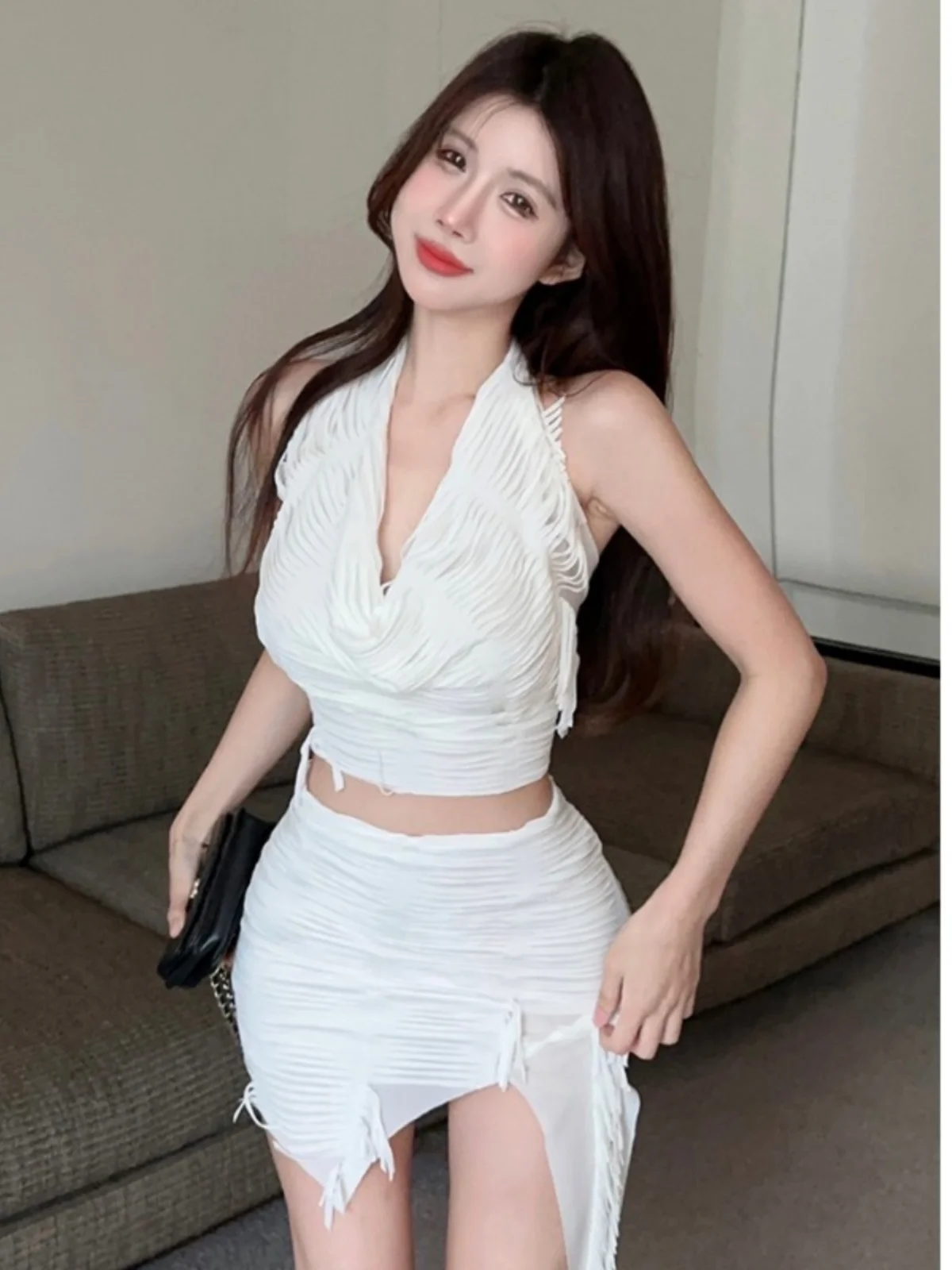 Pure Sexy Suit Women's Summer Halter Neck Swing Collar Sleeveless Vest High Waist Irregular Skirt Two-piece Set Female Clothes
Pure Sexy Suit Women's Summer Halter Neck Swing Collar Sleeveless Vest High Waist Irregular Skirt Two-piece Set Female Clothes